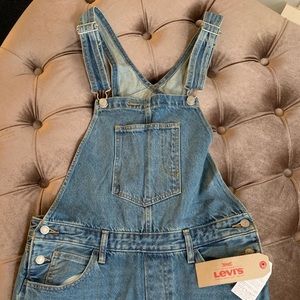 👖 BRAND NEW WITH TAGS-LEVI’S OVERALLS 👖